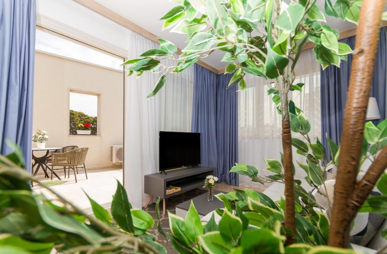 Domus Lauri Palace Apartman Umag