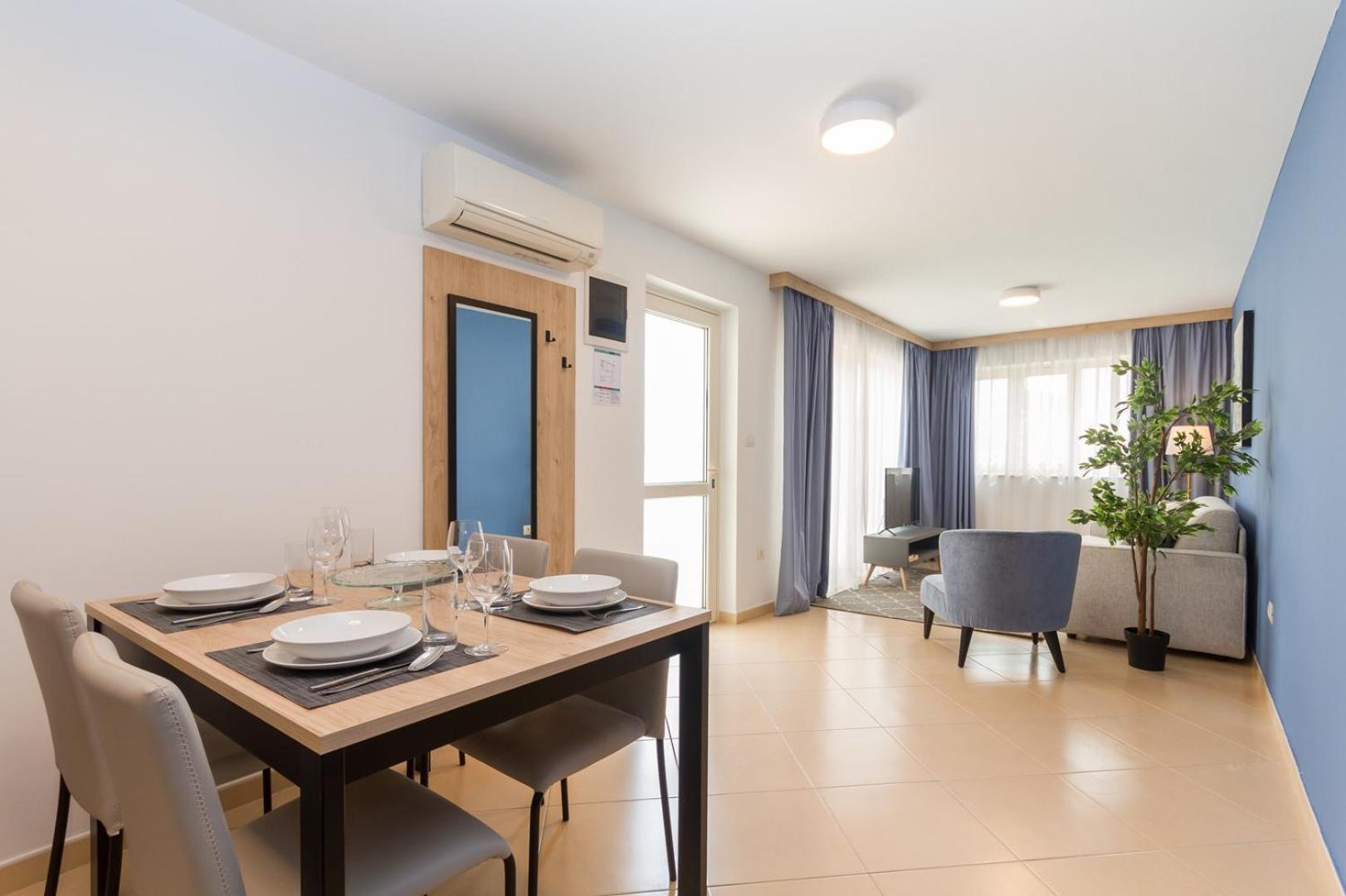 Domus Lauri Palace Apartman *